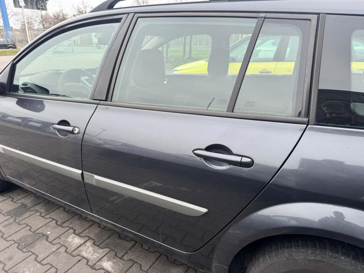 Renault Megane 2 original T&uuml;r hinten links Kombi TEB66 Graphitschwarz Rohbau Bj.2006